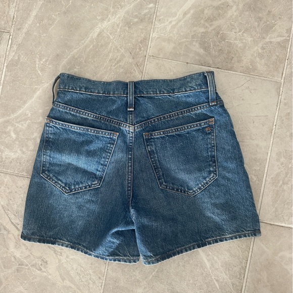 Madewell Relaxed Mid-Length Denim Shorts: Side-Slit Edition. Great condition - Picture 3 of 3